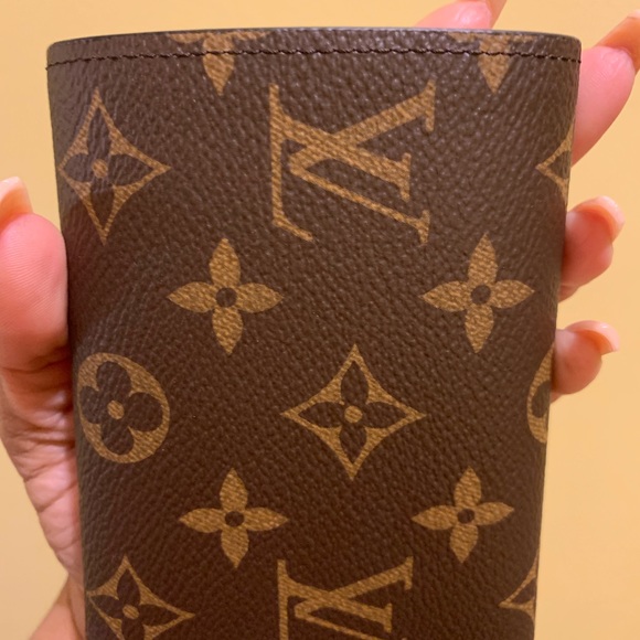 Louis Vuitton Victorine Wallet - Picture 5 of 8